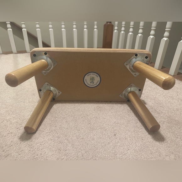 FINLEY personalized step stool - Picture 3 of 3